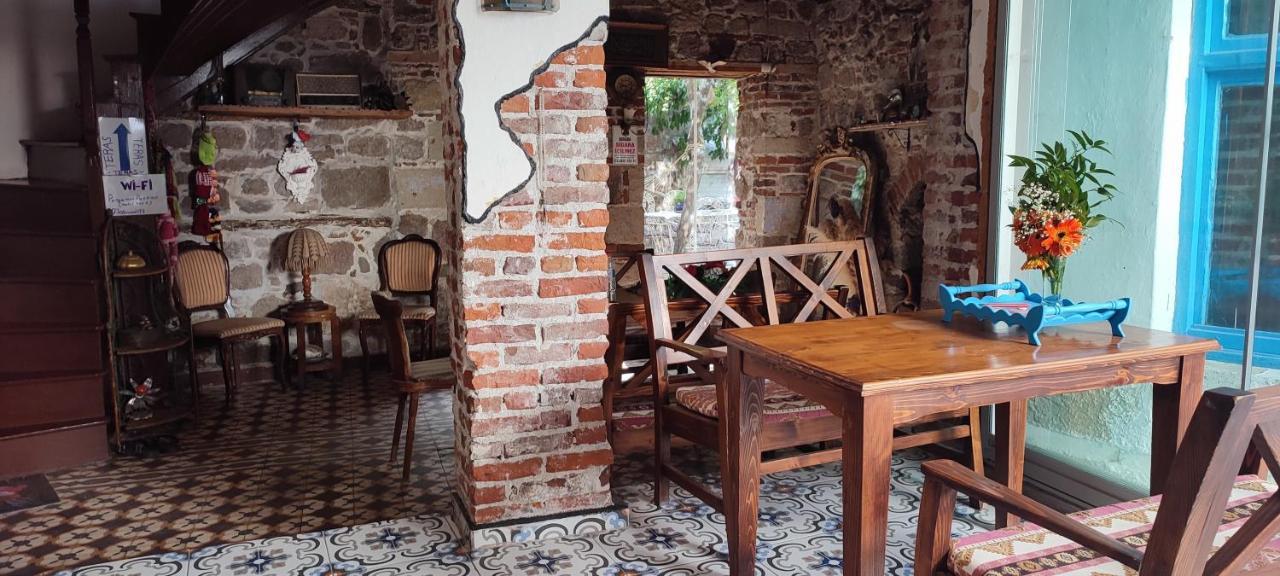 Pergamon Pension Bergama Exterior photo