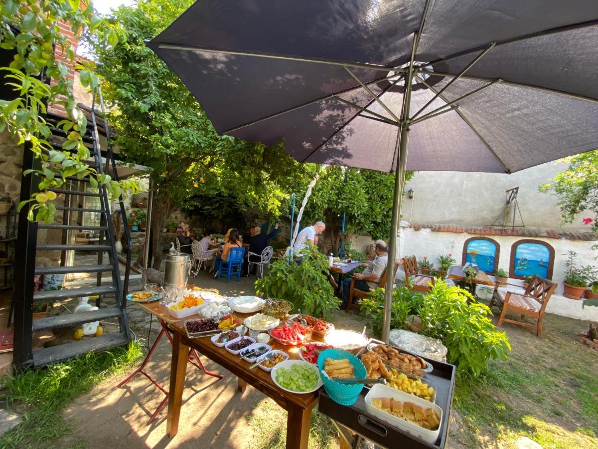 Pergamon Pension Bergama Exterior photo
