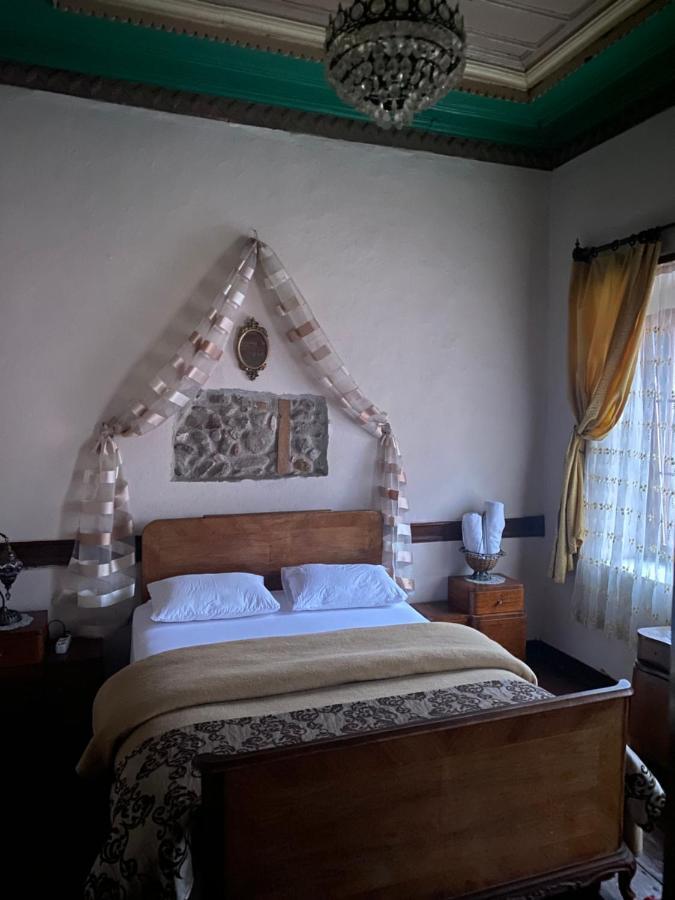 Pergamon Pension Bergama Exterior photo